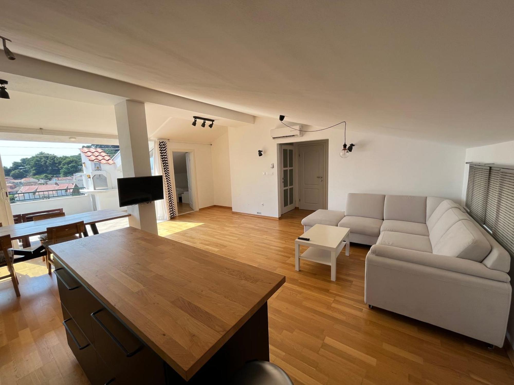 Apartments Leut 80M From The Sea Podgora Exterior photo